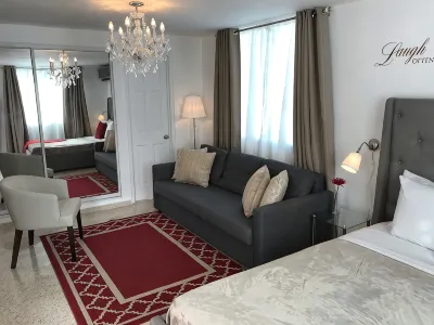 샹들리에 202 Plaza of Delights (Plaza de las Delicias) 주변 호텔