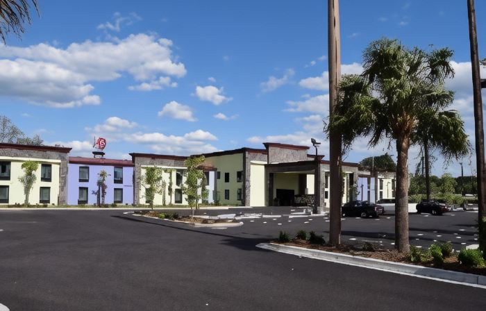 Best Western Plus Hardeeville Inn  Suites