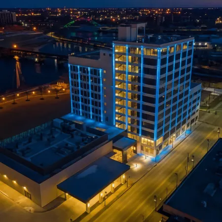 Embassy Suites Rockford Riverfront