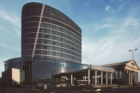 Dreams del Estrecho Отели в г. Магальянес