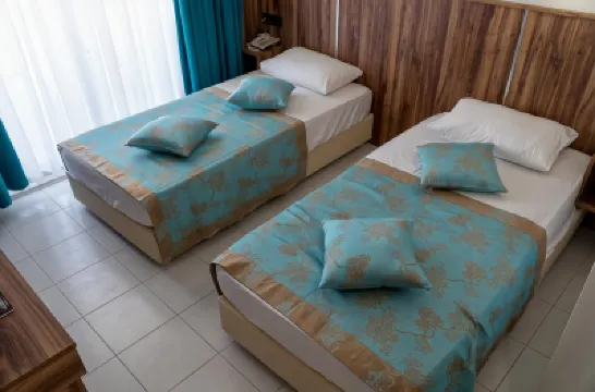 Elijah Hotel Hotels near Three Islands Diving Area