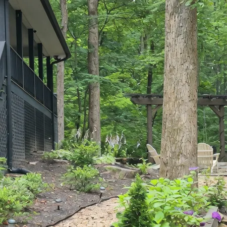 Welcome to mountain retreat in the tranquil beauty of Rabun County!
