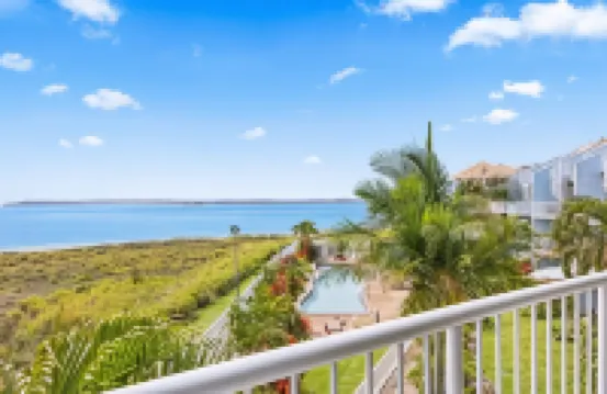 Wake to the Waves - Oceanfront Apartments