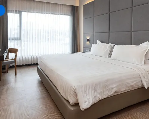 De Lobby Suite Hotel فنادق في باتو