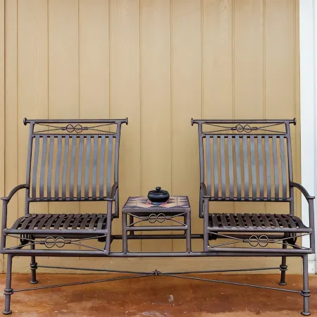 Comfy West Cabin nestled in Tombstone's Historic District! Pet Friendly!
