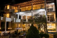 Queens Beach Hotel - pantai
