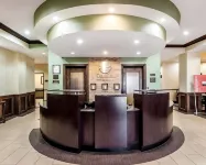 Comfort Inn & Suites - parking