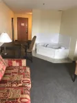 Super 8 by Wyndham Barrie South - バスタブ