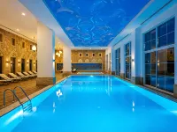 Rubi Platinum Spa Resort & Suites - Private Pools