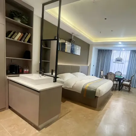 Dazhu Haiyi Garden Hotel