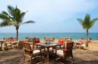 Taj Green Cove Resort and Spa Kovalam - breakfast