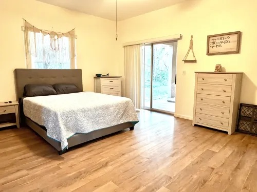 Pet Friendly, 3-bedroom house with AC, WiFi in welcoming Palm Coast - 2 stjerner