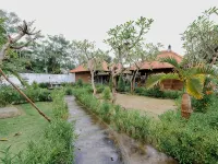 The Lavana Jhonny Kibung Villas Lembongan Hotels near Panorama Point