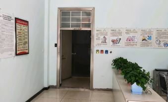 Wuhai Aimei Love Apartment (Wanda Plaza)