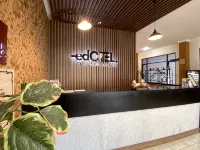 RedDoorz Plus @ edOtel Malang - 3 Yıldız