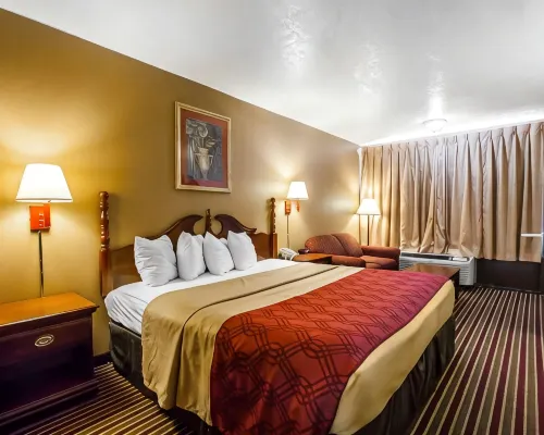 Econo Lodge Dyersburg I-155