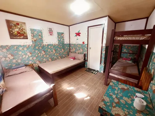Mama Hostel & Guest House