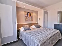 Hôtel le Chardon Bleu Hotels in Sainte-Maxime