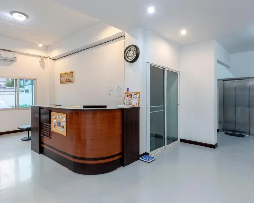 Kanyanat Boutique Hotel Hotels near Wat Chai Mongkhon