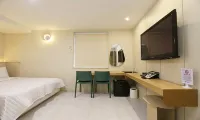 Chuncheon Sonamu Hotel - 2つ星