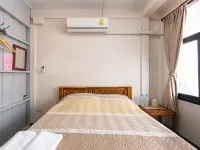 Donmuang At Last Hotels near Thailand Post