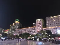 Huaxia Hotel - 3-Star