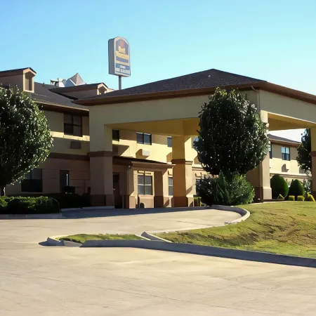 Best Western Temple Inn Suites