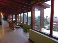 Hotel Austral Ushuaia Hotels near Saint Christopher