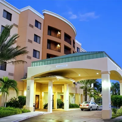 Courtyard Miami at Dolphin Mall Hotels near Dolphin Mall