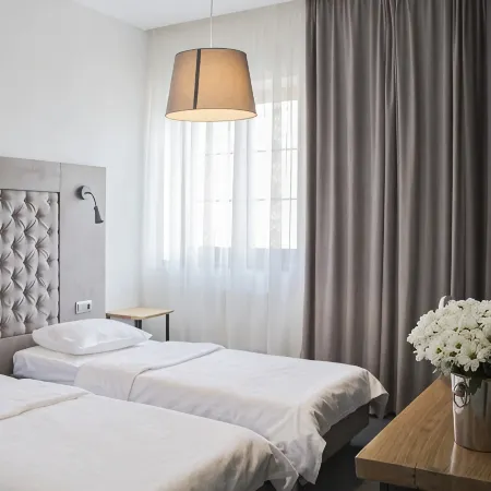 U Medovogo Mosta Hotel