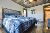 3 story home nestled on a hillside near Terry Peak, AC, wifi and Hot Tub