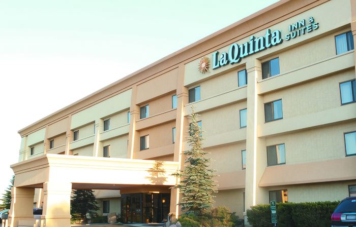 La Quinta Inn & Suites by Wyndham Chicago Gurnee