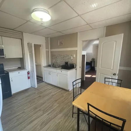 (F1) Convenient 3br Syracuse University apartment