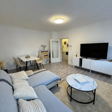 Apartment in the center with garden, connection to Stuttgart, Märklineum and EWS Arena.