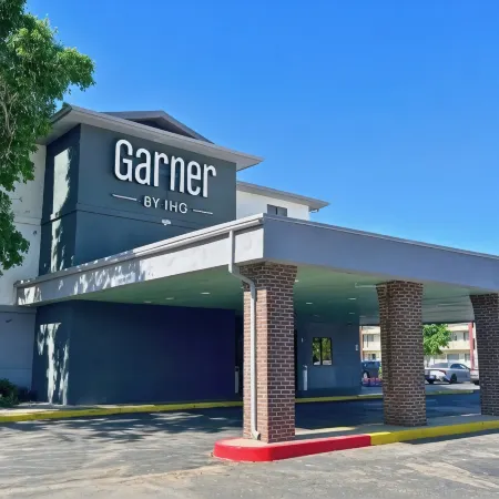 Garner Hotel Albuquerque West