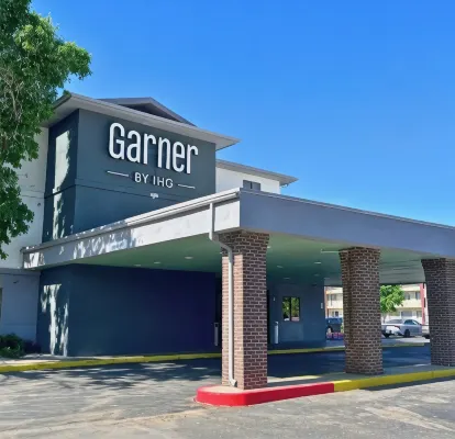 Garner Hotel Albuquerque West - 4-Star