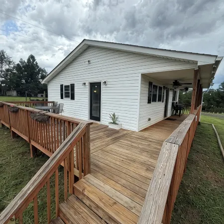 Welcome to Mountain View Farmhouse, your cozy retreat in Pinnacle, NC.
