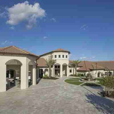 Majestic 8BR Oasis in ChampionsGate – Game Room, Home Theater, Near Disney! Hotel Exterior