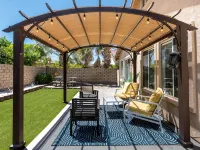 Stylish House in the Indian Palms Country Club. Walking distance to Coachella!