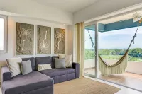 New apartment in the marina 5 minutes from the beach