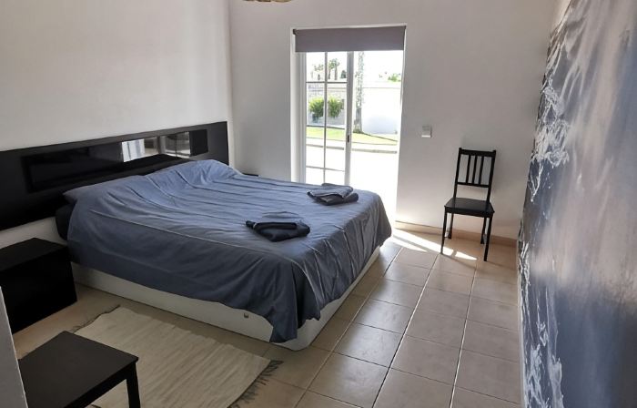Magnificent Golf Village Cottage, fully equipped, Wifi, large outdoor swimming pool