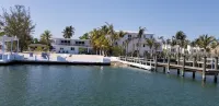 Oceanfront Private Cottage! - 3 étoiles