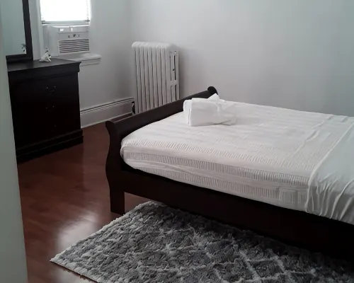 Cozy 3 BR for U Near Manhattan View, 15 Min to NYC ウェスト・ニューヨークのホテル