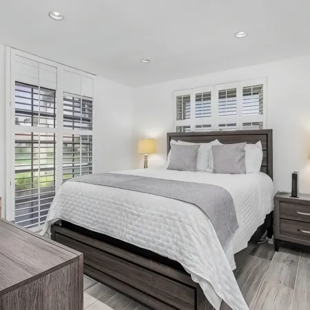 STUNNING!! LUXURY WATERFRONT HOME - HEATED POOL- Close to Harbor/Fish Village