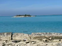 VILLA LUIS, TREASURE CAY PARADISE, FULLY SANITIZED - 3-Star