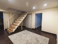 Tufts 4BD/2BA - 5.MIN to Harvard&Boston / Free Parking / Walk to Subway Hotels in Somerville