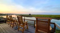 Large boat slips, close to marina and gulf access, water on 3 sides, great views - 4-Star