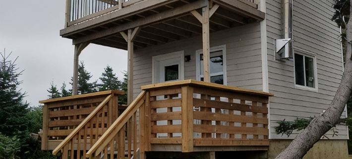 Oceanfront mini home, two decks, with spectacular views. Hotels in Digby County