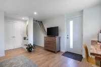 Lower Mission Private Suite