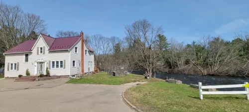The Chanting River Nest. Snowmobile/Atv Trail Across St. Pet-Friendly! -  Privatzimmer